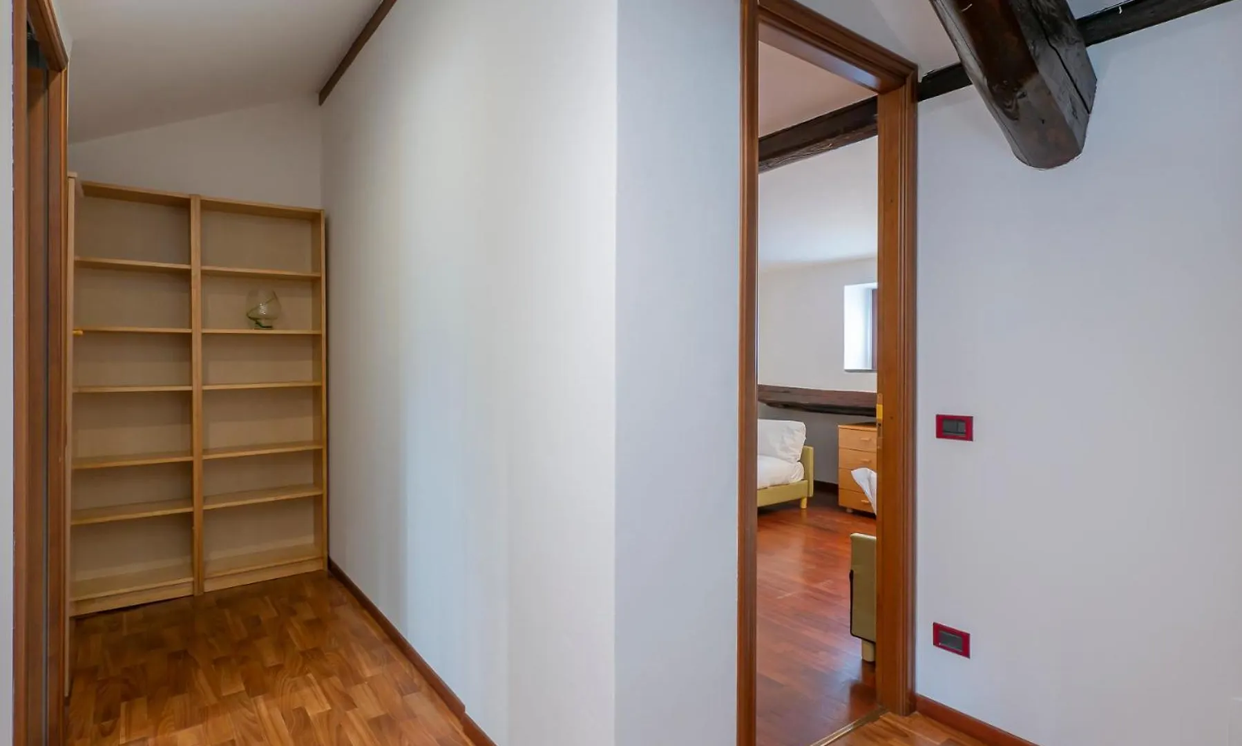 Apartment Spazioso E Comodo Appartamento In Centrale Fs - Ac Milan Italy